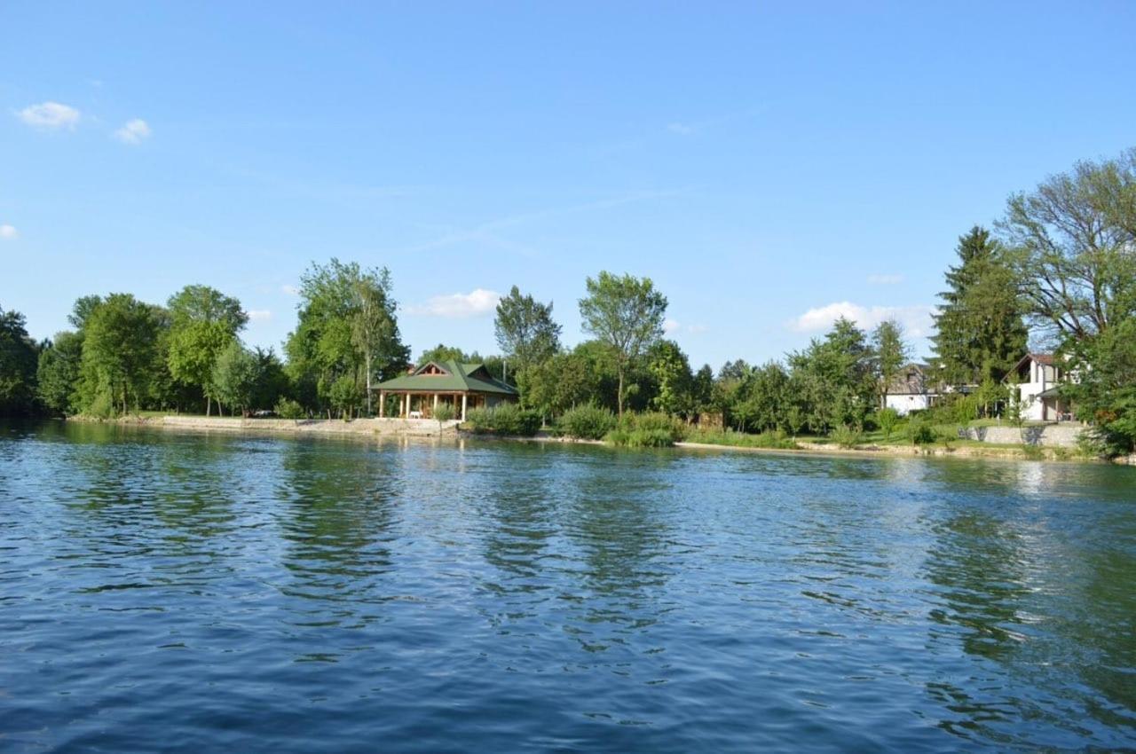 Villa My Island Біхач Екстер'єр фото