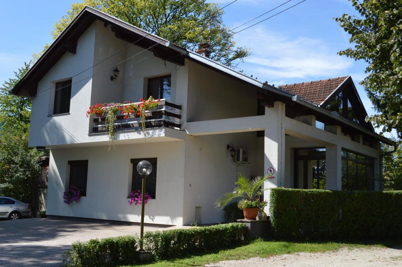 Villa My Island Біхач Екстер'єр фото